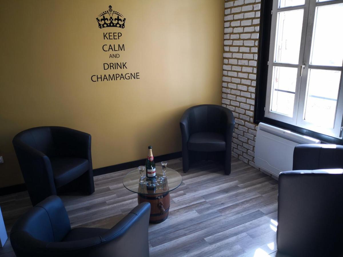 Groom Epernay - Jacuzzi & Champagne Bagian luar foto